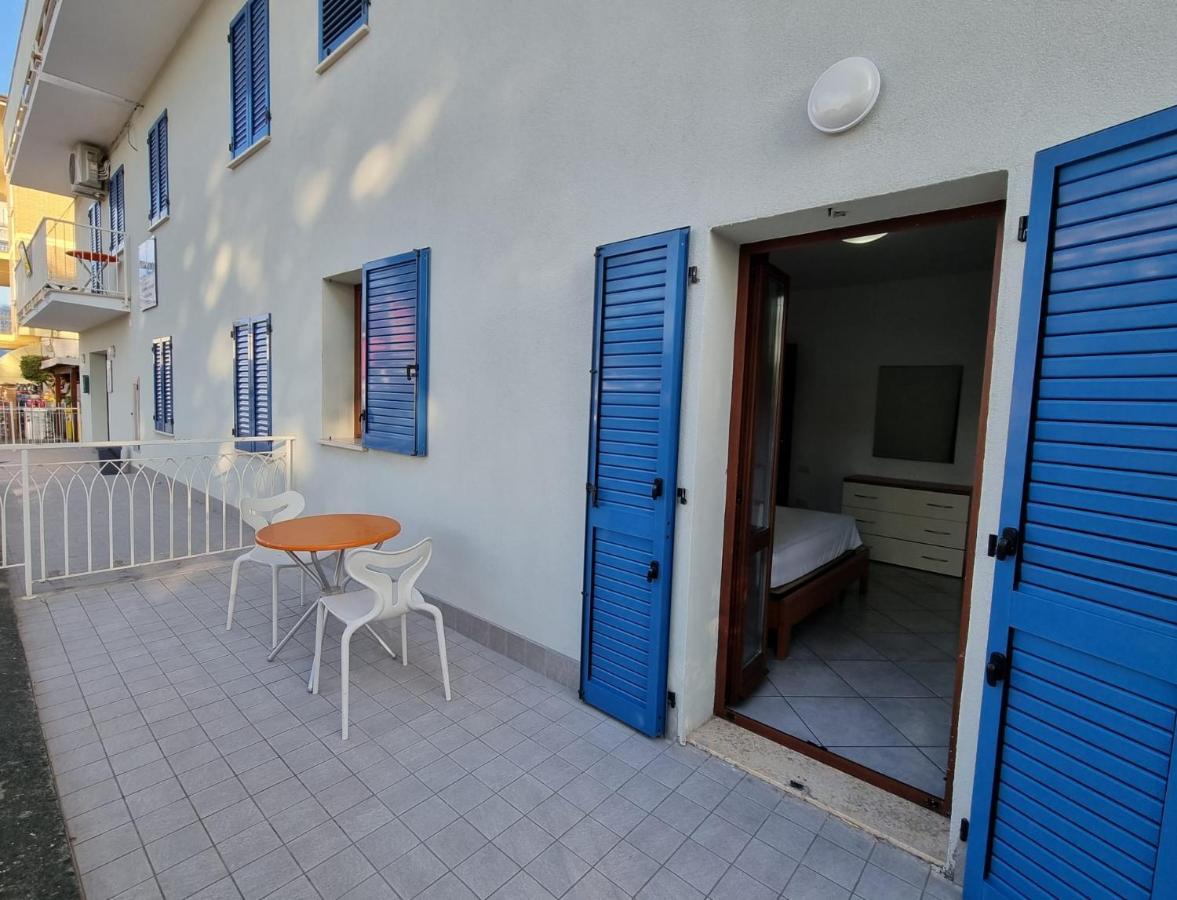 Appartamenti Smeraldo Lido di Fermo Ngoại thất bức ảnh